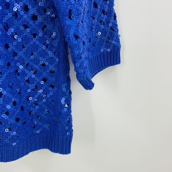 Blue crochet vibe knit sweater with sequins - Picture 3 of 10
